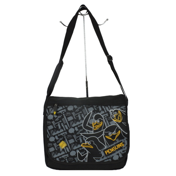 Torba A4 Pingwiny z Madagaskaru -  Czarna