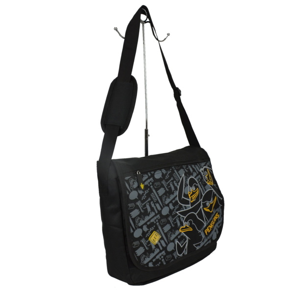 Torba A4 Pingwiny z Madagaskaru -  Czarna