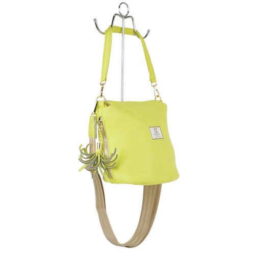 Torebka VANESSA LA VIVA z frędzlami -  Żółta